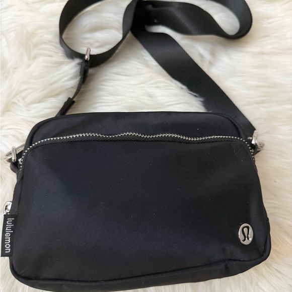 black hole.patagonia Patagonia 32L Black Hole Pack Smolder Blue/Forge Grey